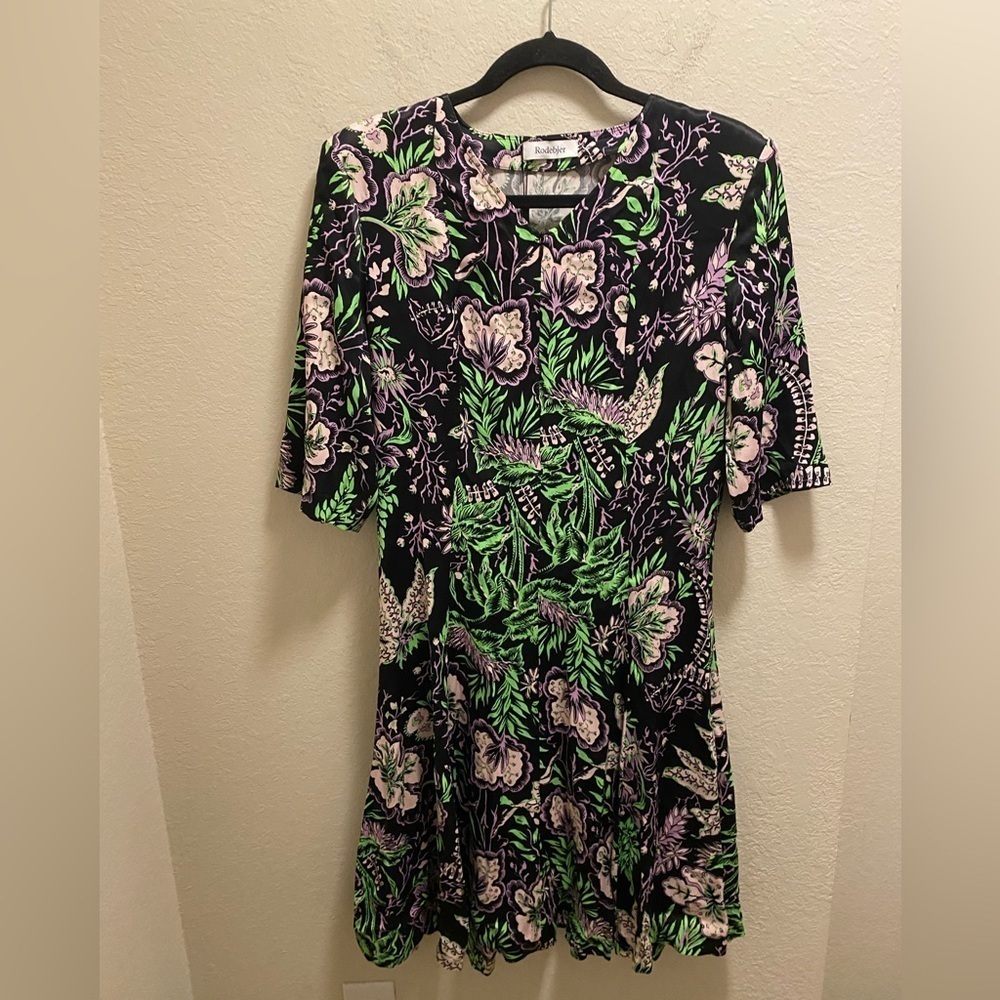 Rodebjer Kandy Dress In Vegetal Floral Print Size L - Picture 3 of 12